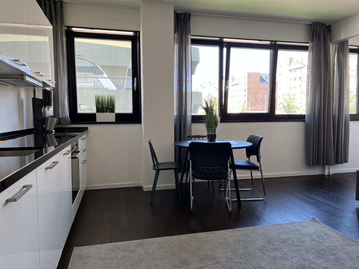 Luxury Waterfront Apartment Berlin