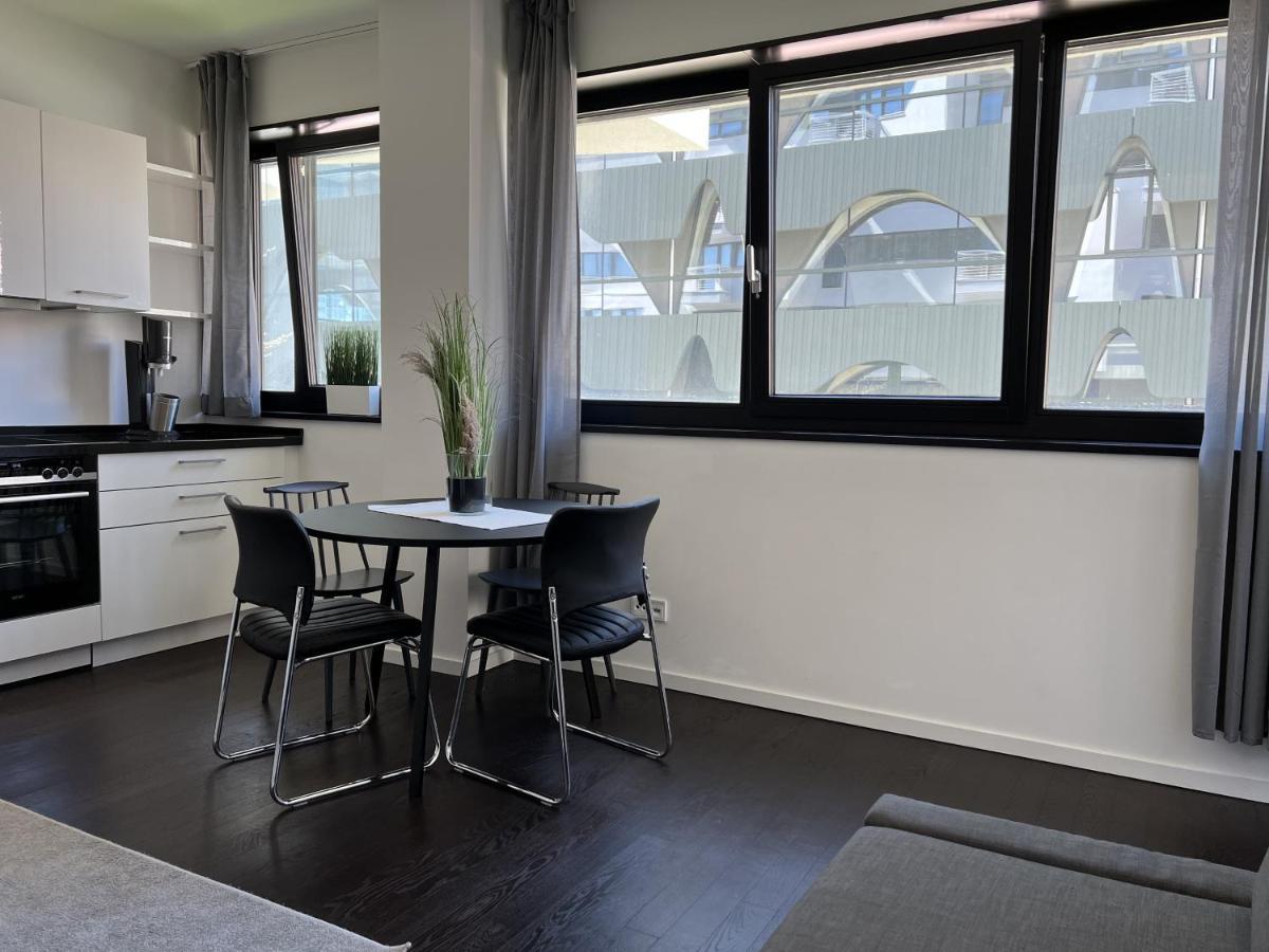 Apartment Luxury Waterfront Berlin